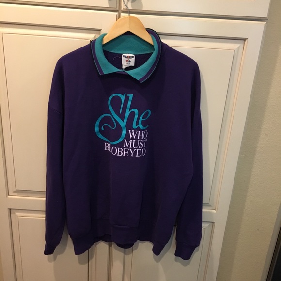 collared crew neck sweatshirt